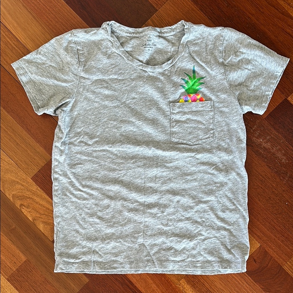 J. Crew Gray Short Sleeve Pineapple Pocket Tee 100% Cotton